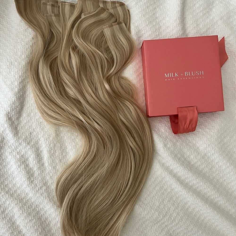Blonde Hair Extensions - Picture 3 of 4